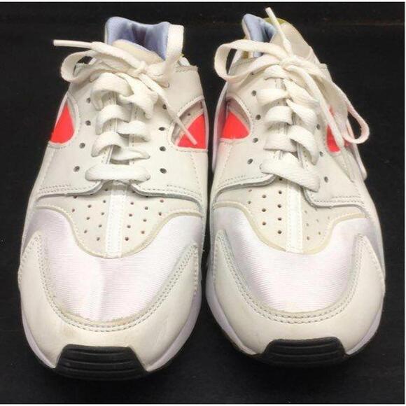 Nike Air Huarache Run White Bright Crimson Volt DH4439-106 sz 8 Retro Women's - Picture 3 of 6